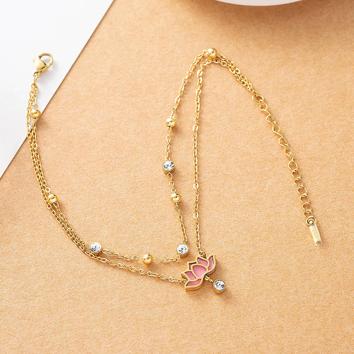 Chaines de cheville en acier inoxydable multicouche pendentif Lotus rose et blanc