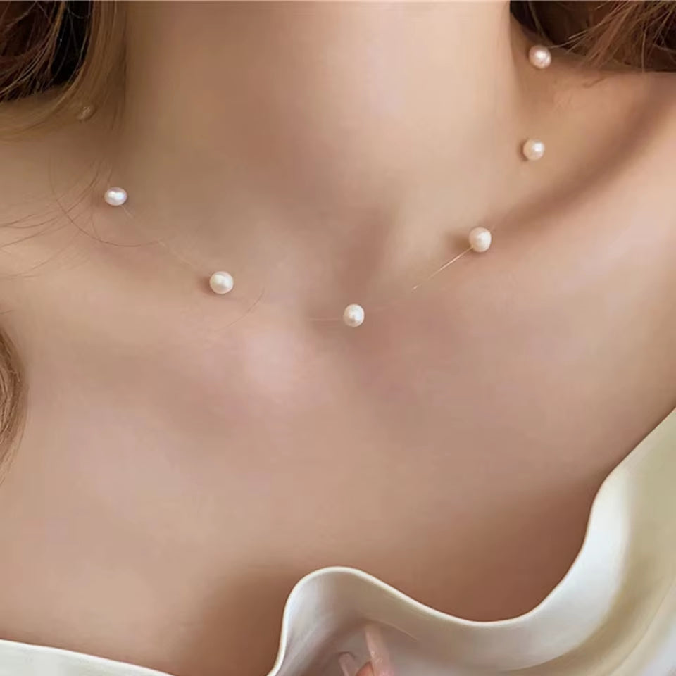 Chaine à perles ras de cou