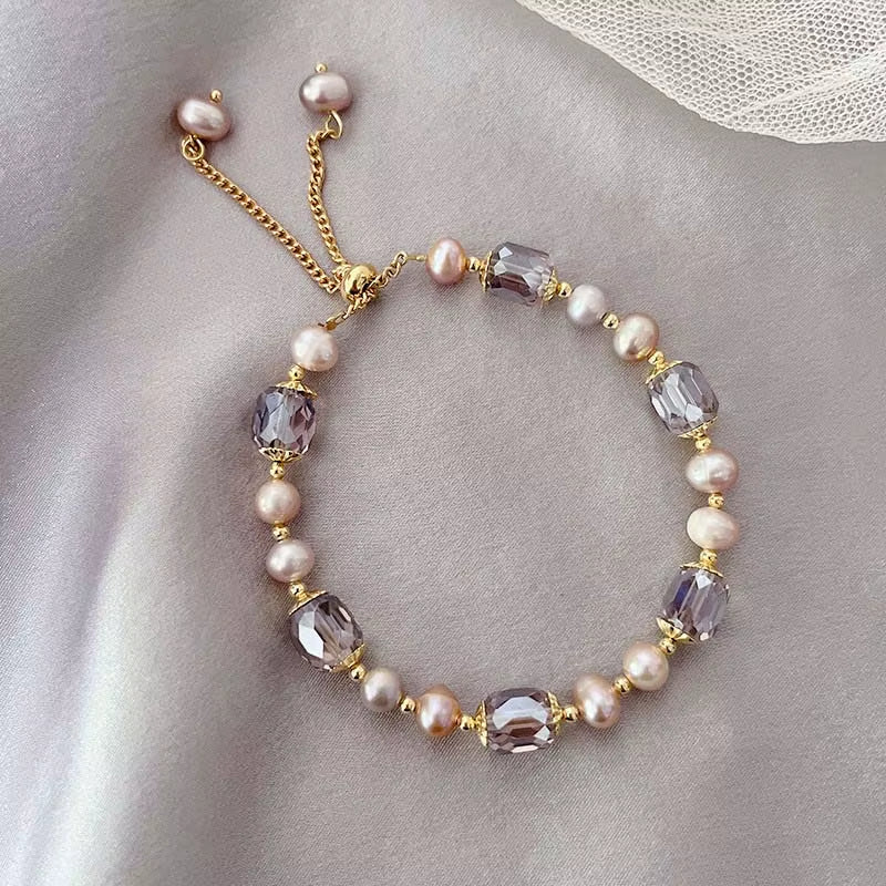 Bracelet en perle violettes réglable