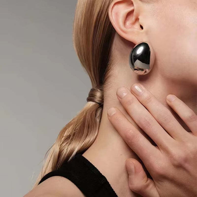 Stainless Steel Smooth Big Oval Stud Earrings for Women 2024 Exaggerated Hollow Ball Geometric Ear Buckle Earring Jewelry Gift