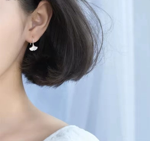 Boucles d'oreilles petites fleur de Ginkgo