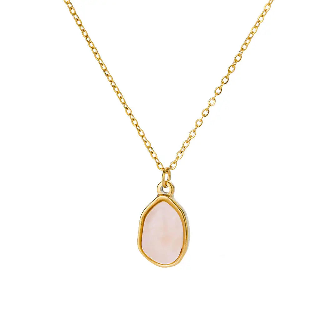 Collier ovale avec pendentif en pierre Opale