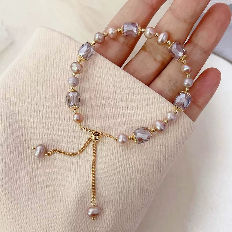 Bracelet en perle violettes réglable