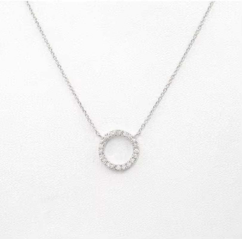 Collier pendentif cercle en cristal