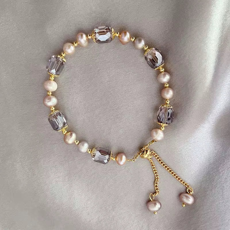 Bracelet en perle violettes réglable