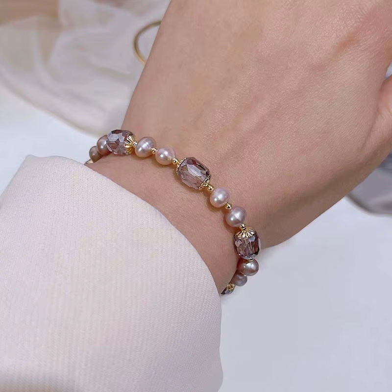 Bracelet en perle violettes réglable