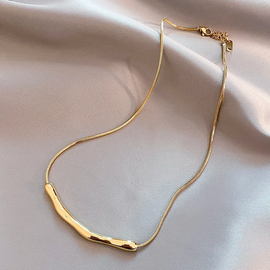 Chaine de clavicule simple