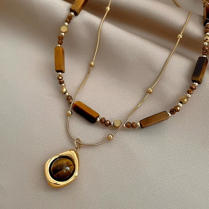 Collier avec pendentif en pierre d'œil de tigre & chaine de clavicule 